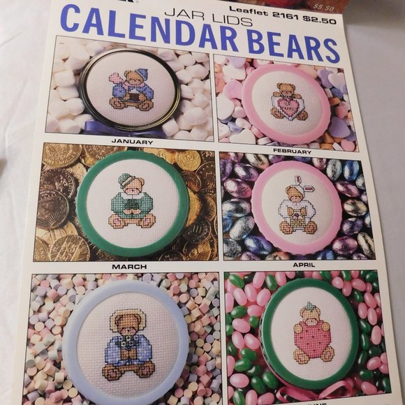 Vintage Crafting Booklets Lot of 4 - Picture 2 of 6